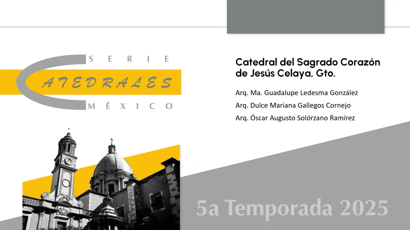 El interior de una iglesia con bancos y vidrieras